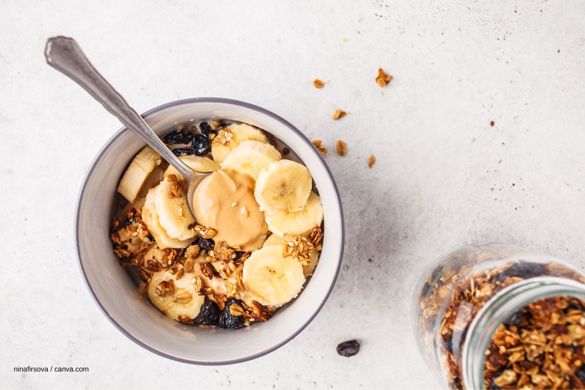 Müsli mit Bananen